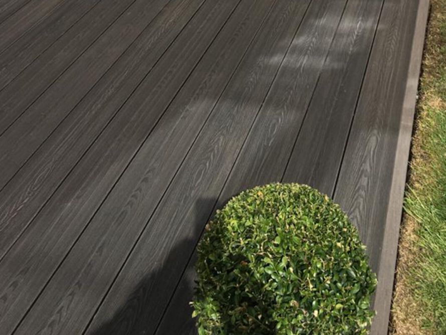 outdoors-composite-decking